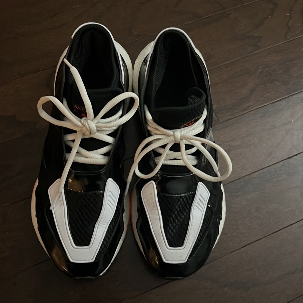 Stella Mccartney Ultraboost 22 Sneakers View 5